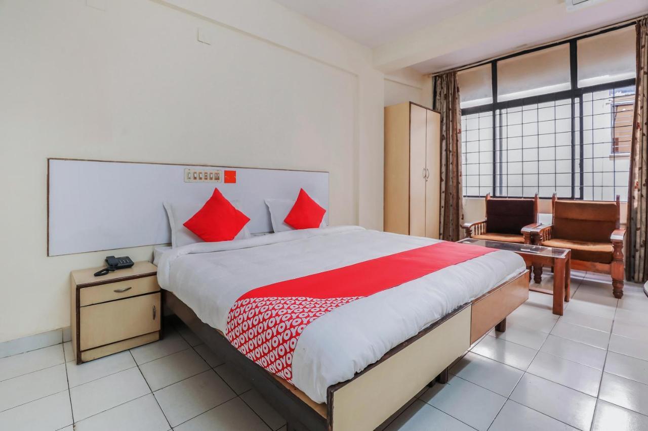 Oyo Hotel Hindustan Deluxe Мангалур Екстер'єр фото