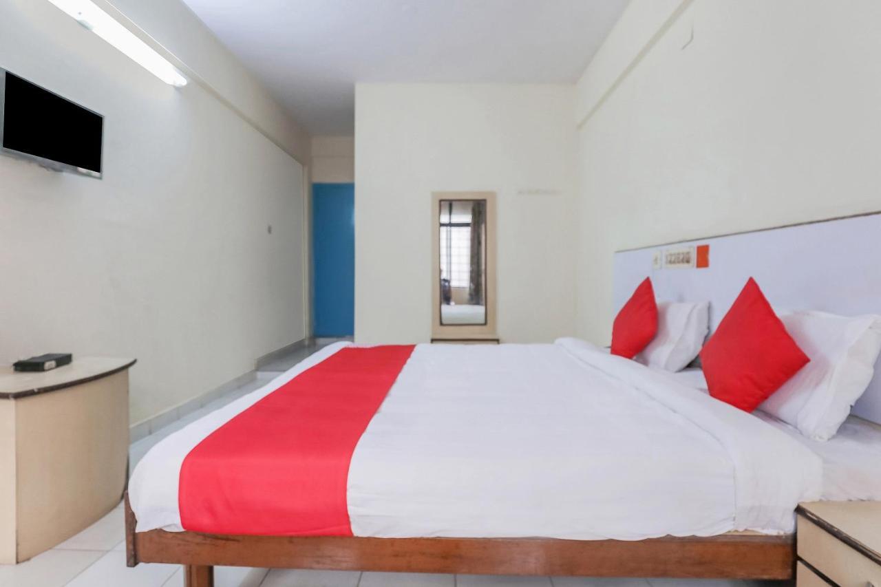 Oyo Hotel Hindustan Deluxe Мангалур Екстер'єр фото