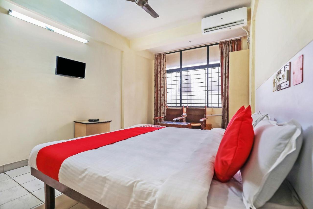 Oyo Hotel Hindustan Deluxe Мангалур Екстер'єр фото